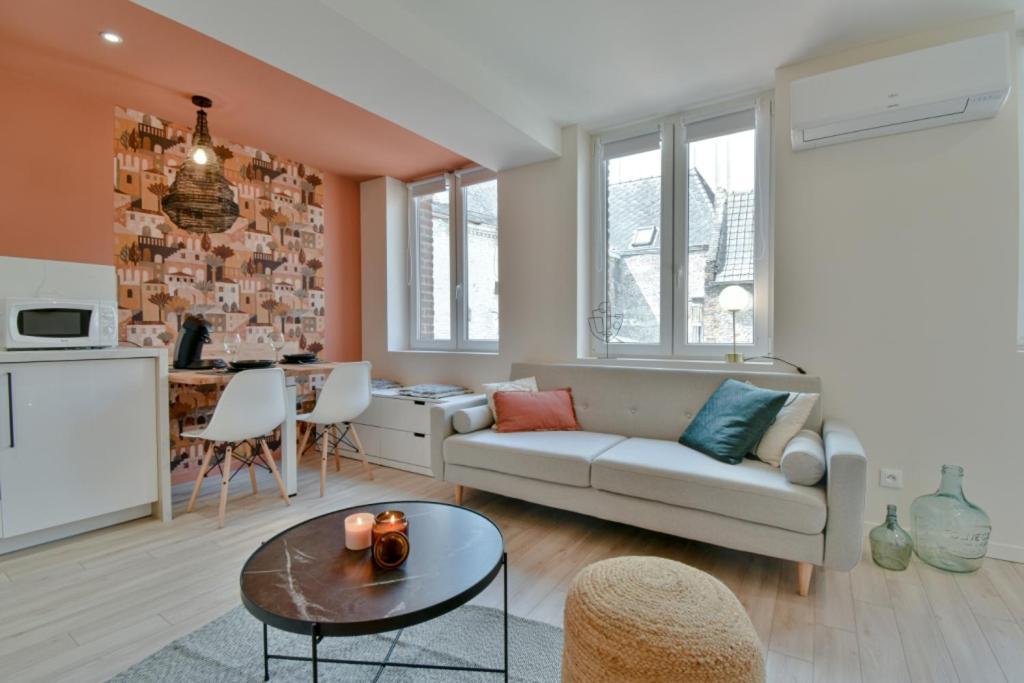 Residence Jean Hardy - Hyper Centre, Parking Gratuit, Wifi, Clim, Gare Valenciennes Exterior foto